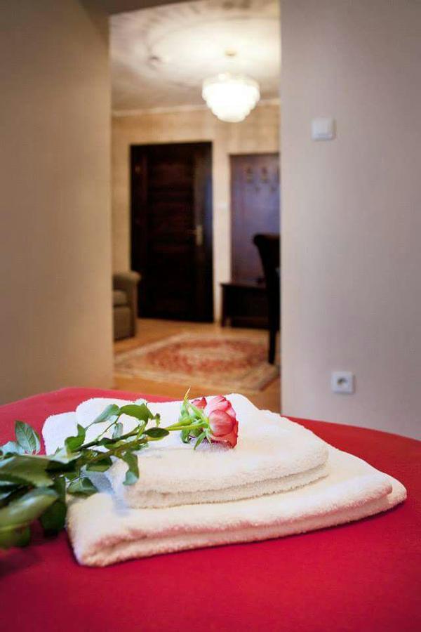 Bialy Kruk Hotel Starogard Gdański Exterior foto